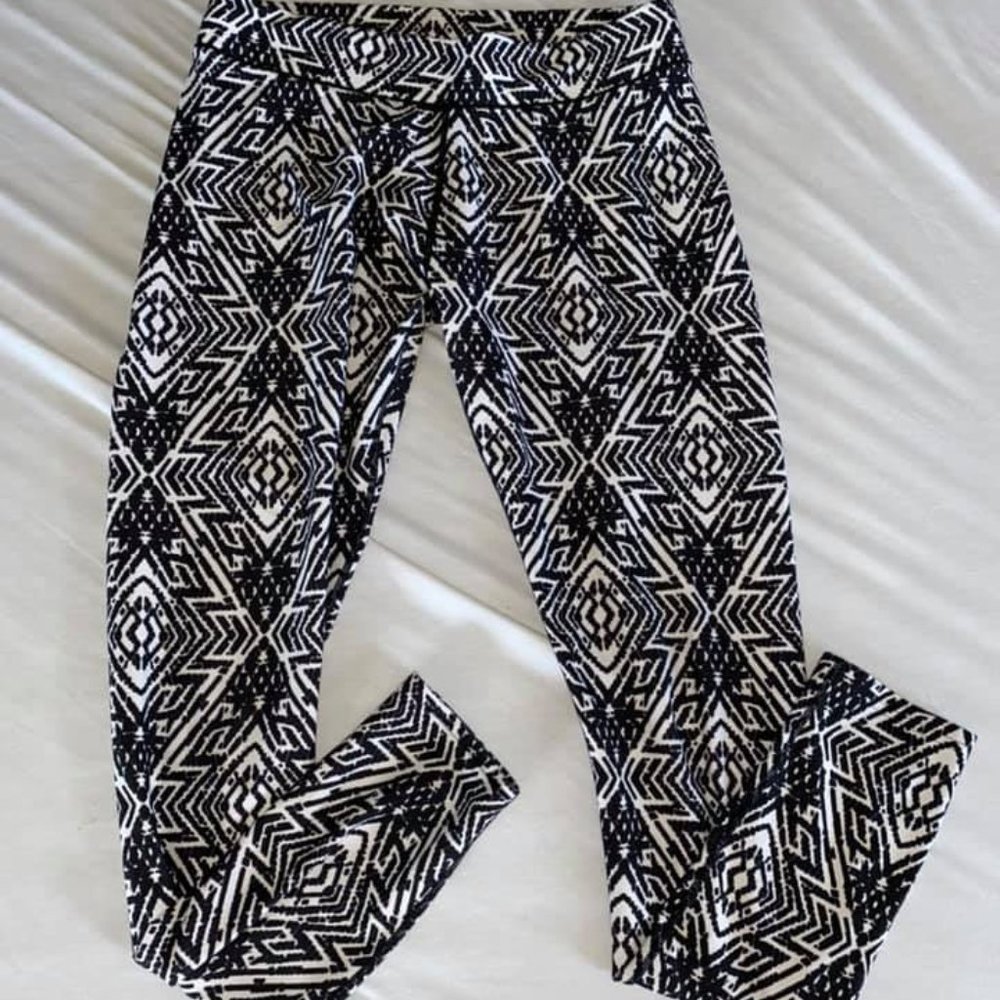 Reebook Black and White Patterned Leggings